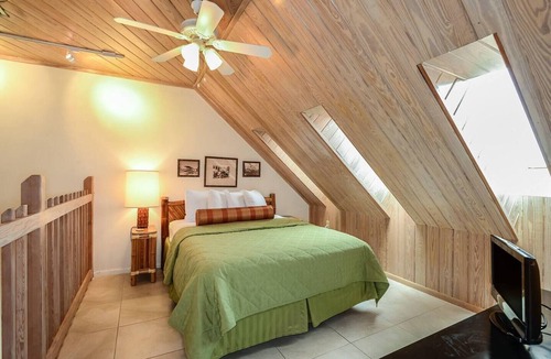 Historic Seaport Resort | Key West, Galleon Resort, Pool, Hot Tub