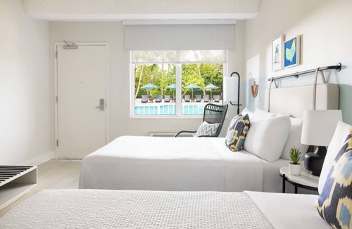New Town Hotel | Key West Poolside Paradise w/Cabanas, Lawn Games & Tiki Bar