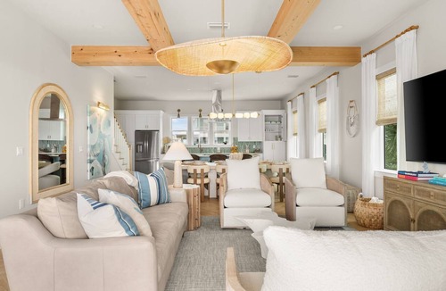 Caribbean Isle House | 🌊🐾 Kokomo Bungalow | Navarre Beach Sound Front Luxury | Pet Friendly + Private D