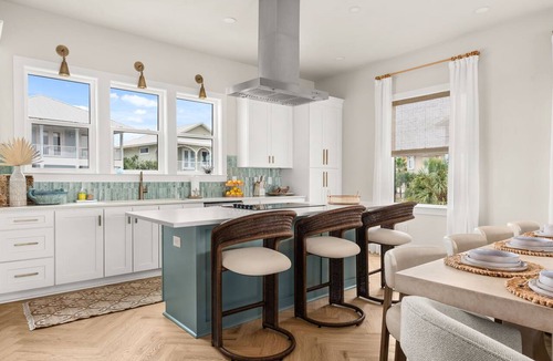 Caribbean Isle House | 🌊🐾 Kokomo Bungalow | Navarre Beach Sound Front Luxury | Pet Friendly + Private D