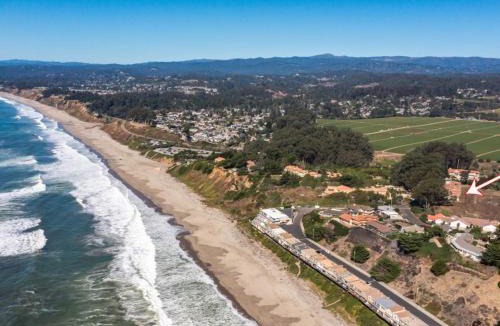 La Selva Beach House | La Selva Beach Retreat Near Manresa Beach