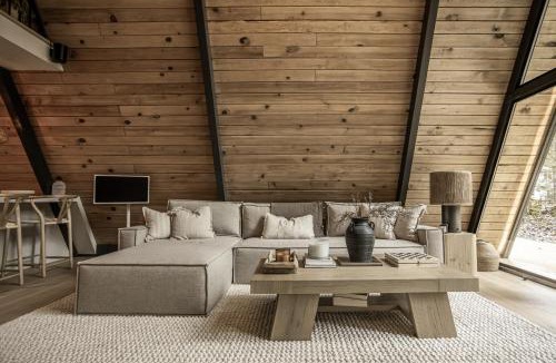 Ashford House | Lafa Cabin - Luxe A Frame Retreat with Hot Tub, Sauna, Firepit- 5 Min to Mt Rainier