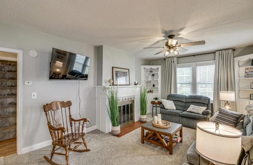 Cushing House | Lake Alexander Home w/Dock: Pet-Friendly!
