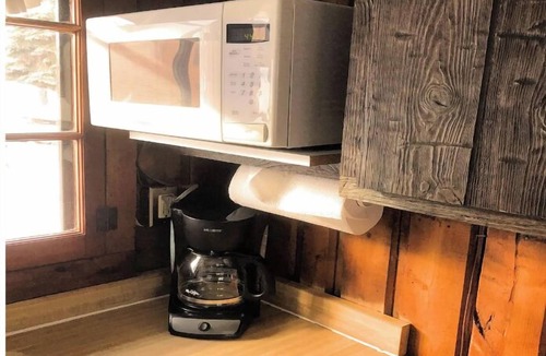 West Branch Cabin | Lake Front Studio Cabin 4 - ATV & Pet Friendly!