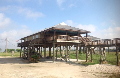 Lake Catherine House | Lake House (Tween Da Lakes) located on Lake Catherine Island
