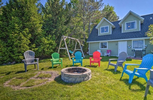 Bellaire House | Lakefront Bellaire Getaway w/Kayaks, Dock & Grill