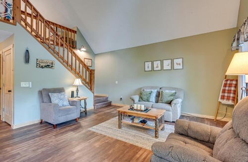 Alger House | Lakefront Cabin on Secord Lake | Sleeps 6