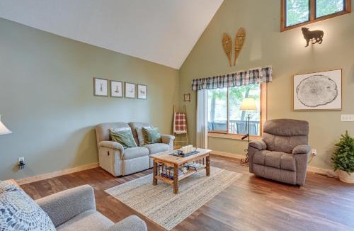 Alger House | Lakefront Cabin on Secord Lake | Sleeps 6