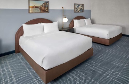 Canandaigua Hotel | Lakefront Escape Ideal for Outdoor Enthusiasts w/Pool & Hot Tub Access