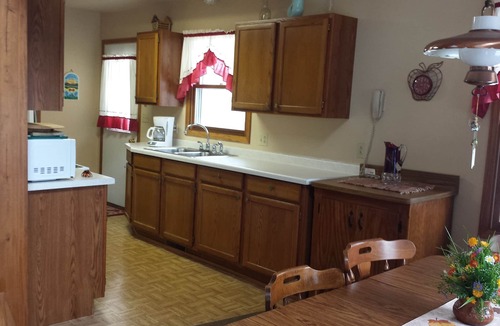 Wild Rose House | Lakefront home-large beach & yard, clear water-RELAX & build memories- sleeps 12
