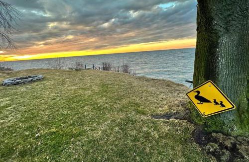 Town of Porter Villa | Lakefront Home w/Brilliant Views