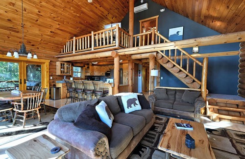 Solon Springs Cabin | Lakefront Log Cabin located directly on UTV and snowmobile trails!
