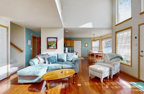 Chelan House | Lakefront Retreat