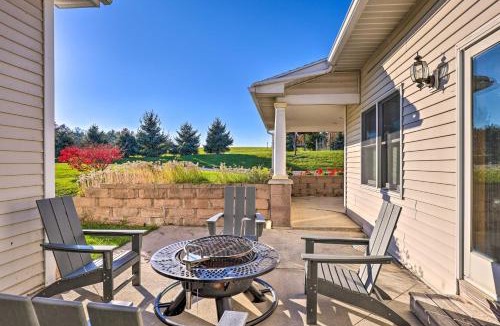Town of Varick House | Lakefront Romulus Retreat w/Private Dock!