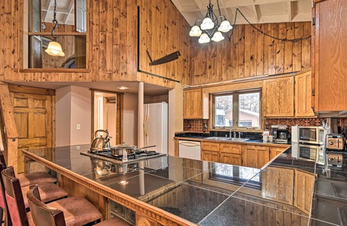Stevens Point Cabin | Lakefront Stevens Point Cabin, 1 Mi to Trails!