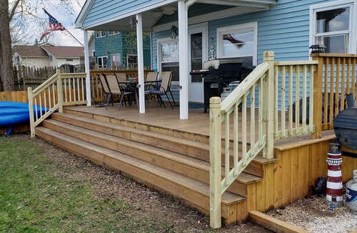 Ashville Cottage | LAKEFRONT, Very Cozy, 4 B-Rooms, 2 Full baths, w/40' of lakefront w/private dock