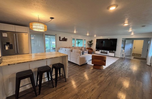 Elkhart House | Lakeshore Cottage