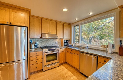 Bayfield House | Lakeshore Retreat on Lake Superior, Bayfield