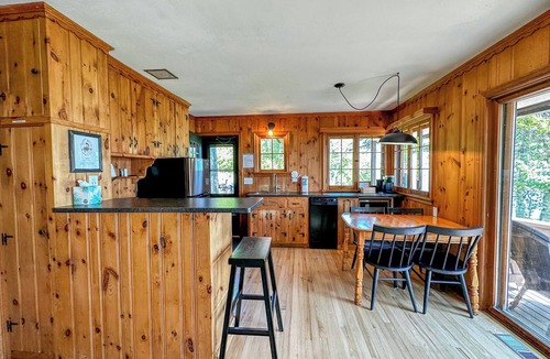 Schroeder Cabin | Lakeside and Treehouse - Lake Superior - Schroeder, Minnesota - Cascade Vacation