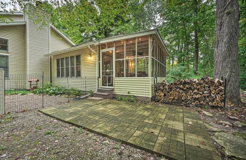 Lakeside Cottage | Lakeside Escape Steps to Lake Michigan Beach!
