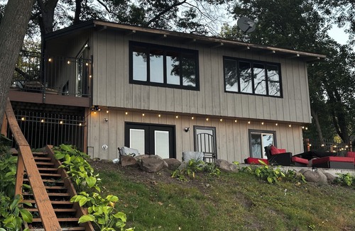 Pine City Cabin | Lakeside gem just 1 hr from the Cities.
