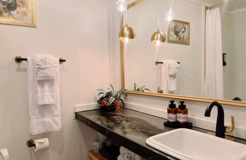 Dunes City Hotel | Lakeside Studio w/Fishing, boat ramp, dock, kayak