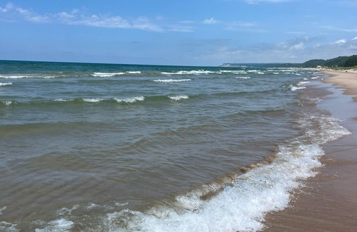 Ludington Cottage | Lakeview Cottage, Walk to the beach, parks & downtown. Early booking discount!