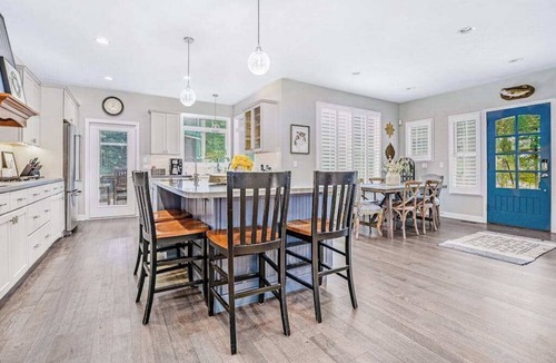 Glenn Haven Shores House | Lakeview home with beach access, private pickleball court, firepits & fireplace