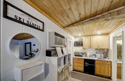 Bellaire Condo | Lakeview Loft at Shanty Creek!