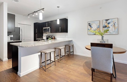 McNeil Apartment | Landing | Modern 2BD, Yoga Studio, Clubhouse