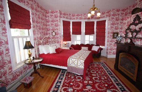 Westerly Bed & Breakfast | Langworthy Farm Bed & Breakfast