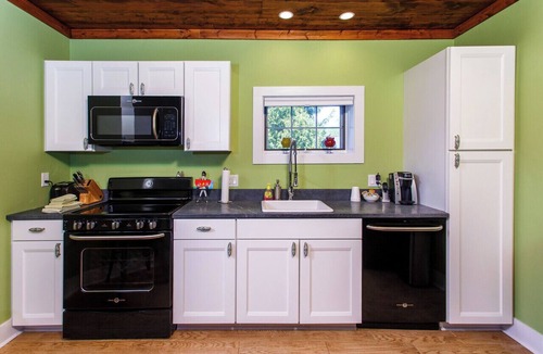 Fish Creek Apartment | Large 2-bedroom/2-bathroom apartment in the heart of Fish Creek