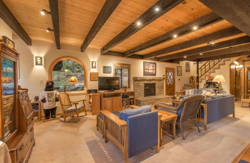 Homewood House | Large Family Friendly Home In Tahoe Swiss Village!