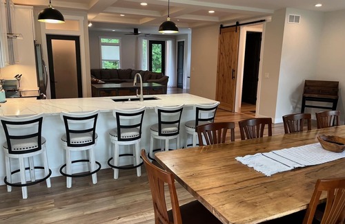 Shawnee Hills House | Large home, Peaceful, Gameroom, HotTub, Riverview, Location Location Location!