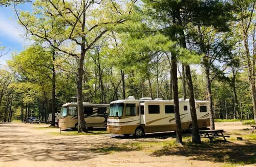 Irons RV Rental | Large sites! Full hookup drive thru campsite 70 ft