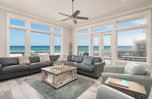 Crystal Beach House | Latitudes