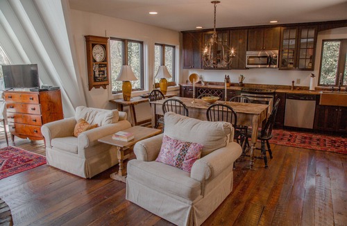 Lake Sequoyah House | Laurel Cottage: Mountain A-Frame w/Wood Fireplace, Firepit | 6 Min to Downtown