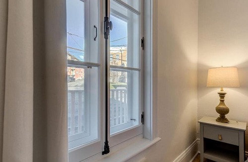 Quartier 5-4 Apartment | Le Patrimonial-two bedrooms