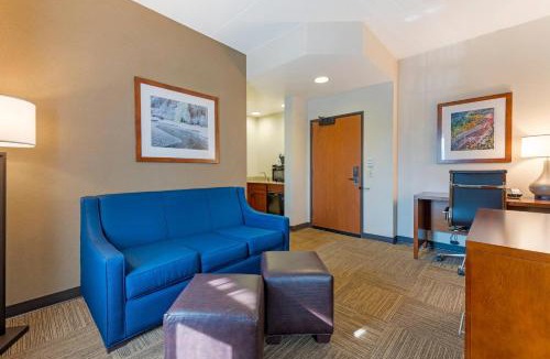 Canal Park Hotel | Lift Bridge Lodge, an Ascend Collection Hotel