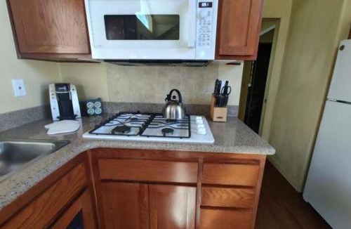 Point Arena Hotel | Lighthouse Pointe Resort