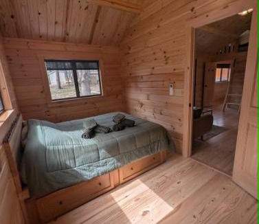 Silver Lake House | Loft View Cabin 3 Min to Silver Lake Sand Dunes
