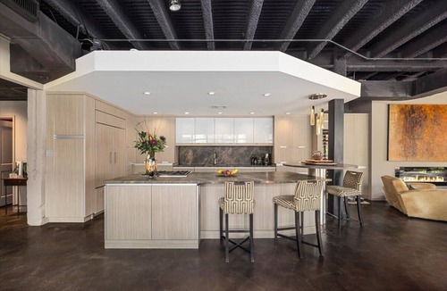 Downtown Fort Worth Apartment | Loft w/Massive Rooftop Deck Walk to Sundance