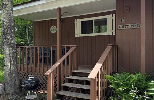 Ontonagon Cottage | Lofty Pines at Miller's Cottages