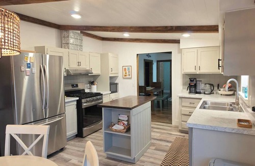 Hillman House | Long Lake Lakefront Retreat — Kayaks, Firepit & Game Room