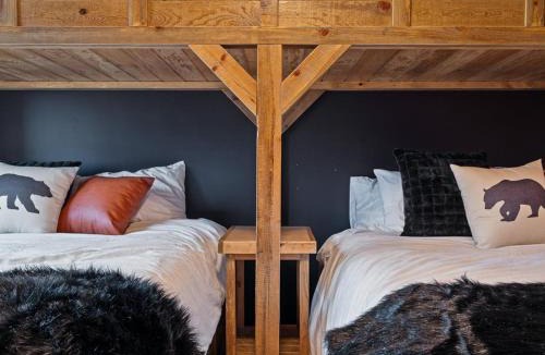 Walker House | Longbow Lodge