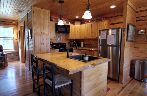Drummond House | Loon Loft with The Loonlet Vintage Camper on Drummond Island