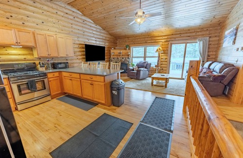 Wetmore House | Lost on Purpose : Summer Memories Made Here | Cabin for 12