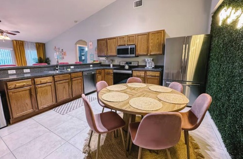 Port Saint Lucie House | Love Islander's Retreat - Sleeps 14 with Heated Pool & Game Room