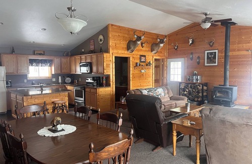Eckerman Cabin | Lovely 3 bedroom cabin on High banks Lake in Eckerman Mi