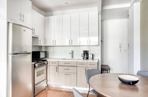 Upper West Side Apartment | Lovely UWS 1BR w/Elevator, Doorman & Gym, nr Central Park, by Blueground